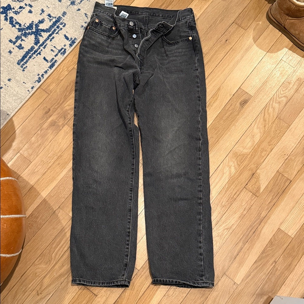 Levi's Women's Straight Leg Black Jeans